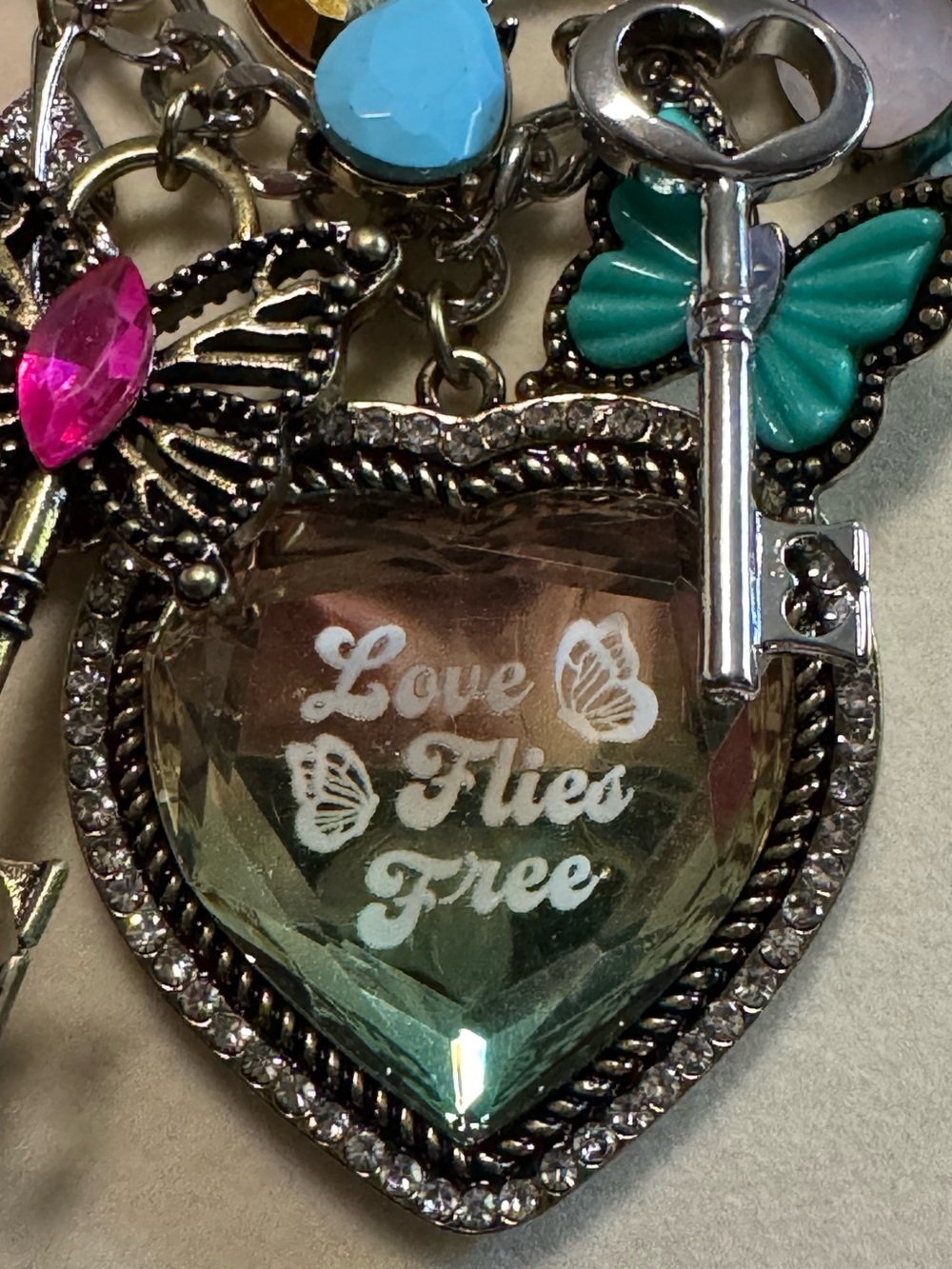 BETSEY JOHNSON Multi-Layer Butterflies Keys Heart Pendant Charm Necklace - Picture 5 of 10